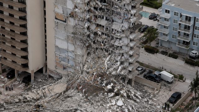 Uncovering the Tragedy: How Surfside's Condo Collapse Unfolded | asiabet777, sgp master rabu, ibcbet