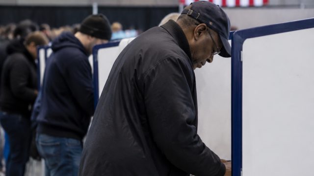 New York Primaries: Unpacking Stakes and Influences in 2026 Elections