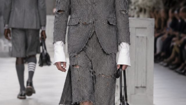 Thom Browne's Spring 2027 Collection Redefines Menswear at Milan Fashion Week | bri online 24 jam sl