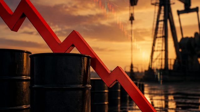 Brent Crude Oil Drops Below $76: Implications for the Global Market