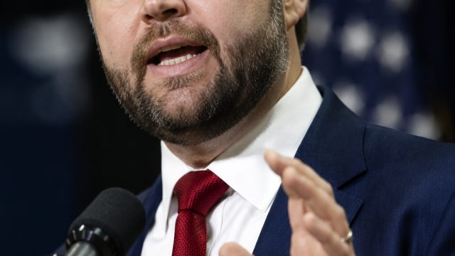 JD Vance’s Controversial Stance on Race Sparks National Debate | free slots with free coins, dewa po