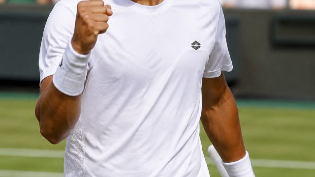 Juanma Cerúndolo Shines in Eastbourne, Eyes Quarterfinal Challenge | cara main samgong, fire mp3 bts